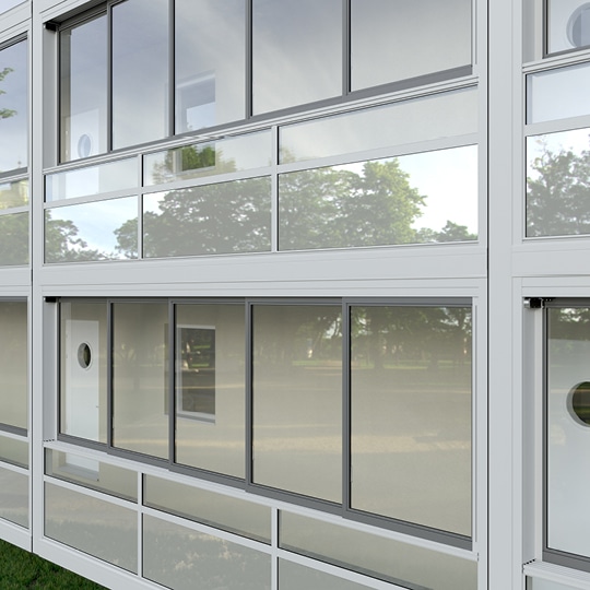 Balco Access® giver beskyttede svalegange og adgangsbalkoner. Få mere tryghed, lavere energiforbrug og øget komfort i din ejendom.